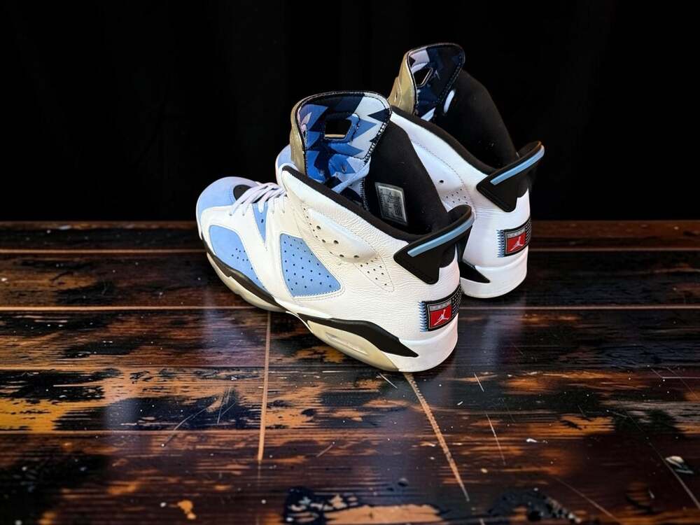 Nike Air Jordan 6 Retro UNC University Blue White Size 12 CT8529-410 - Picture 8 of 15